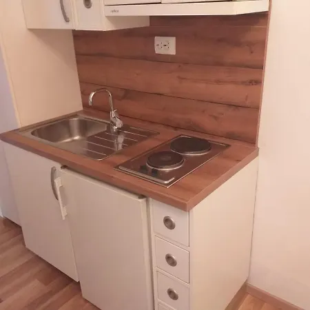 Pansion Ana Apartment *