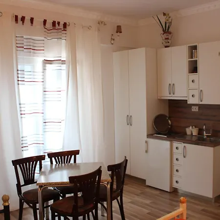 Pansion Ana Apartment