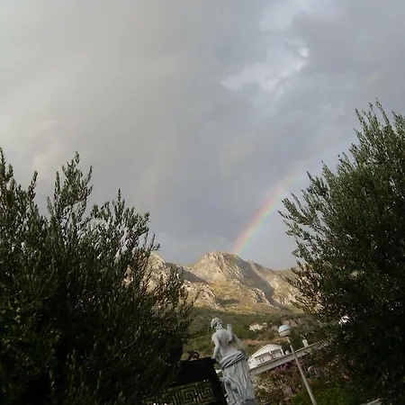 Apartman Pansion Ana